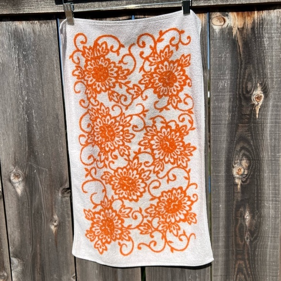 Vintage MCM Screen Prints by Sayco 2 Piece Towel Set White Orange Floral USA - Picture 4 of 14